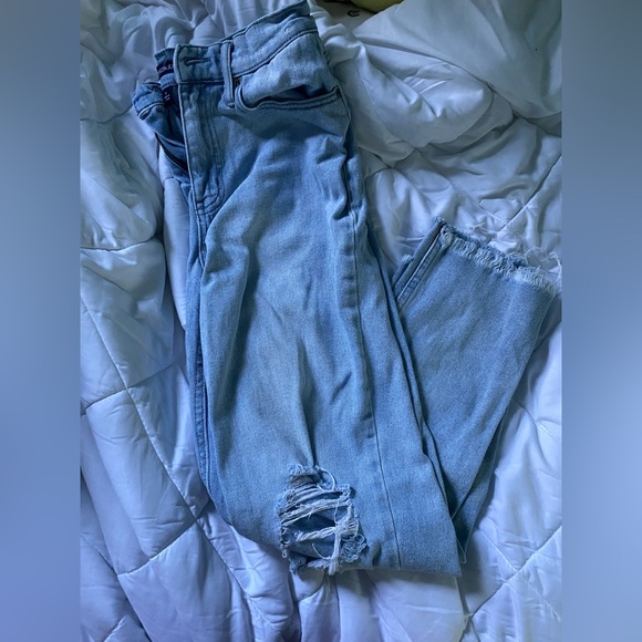 Calvin Klein Jeans👖 - Picture 2 of 2